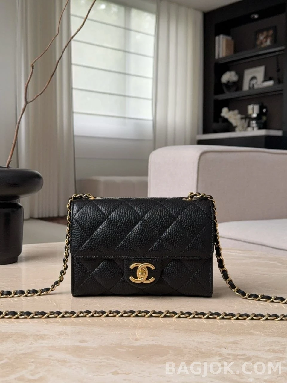 샤넬 Chanel 26c 샤넬 클래식 미니 핸드백 캐비어 상세 이미지