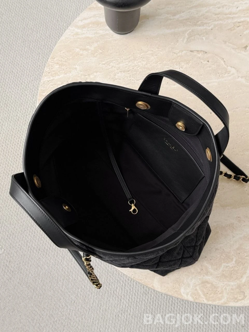 샤넬 Chanel 26C 크루즈 데님 체인 쇼퍼백 상세 이미지
