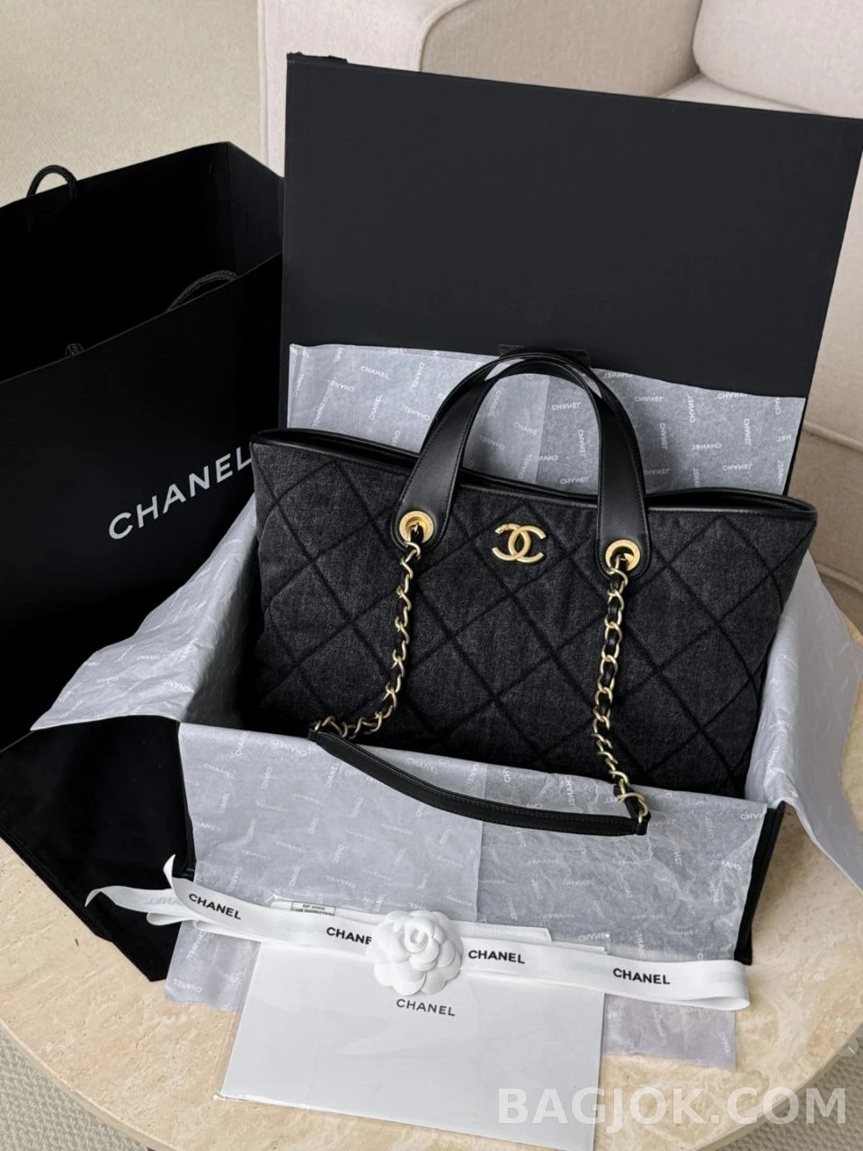 샤넬 Chanel 26C 크루즈 데님 체인 쇼퍼백 상세 이미지