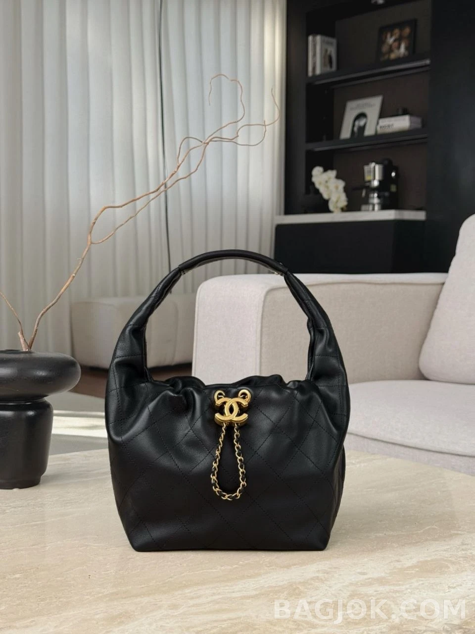 샤넬 Chanel 26c 복조리 히피백 스몰 상세 이미지