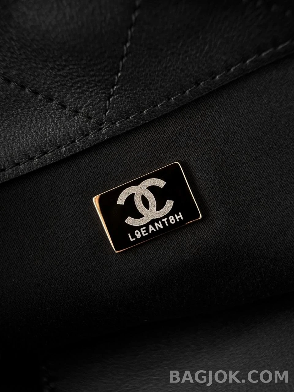 샤넬 Chanel 26c 복조리 히피백 스몰 상세 이미지