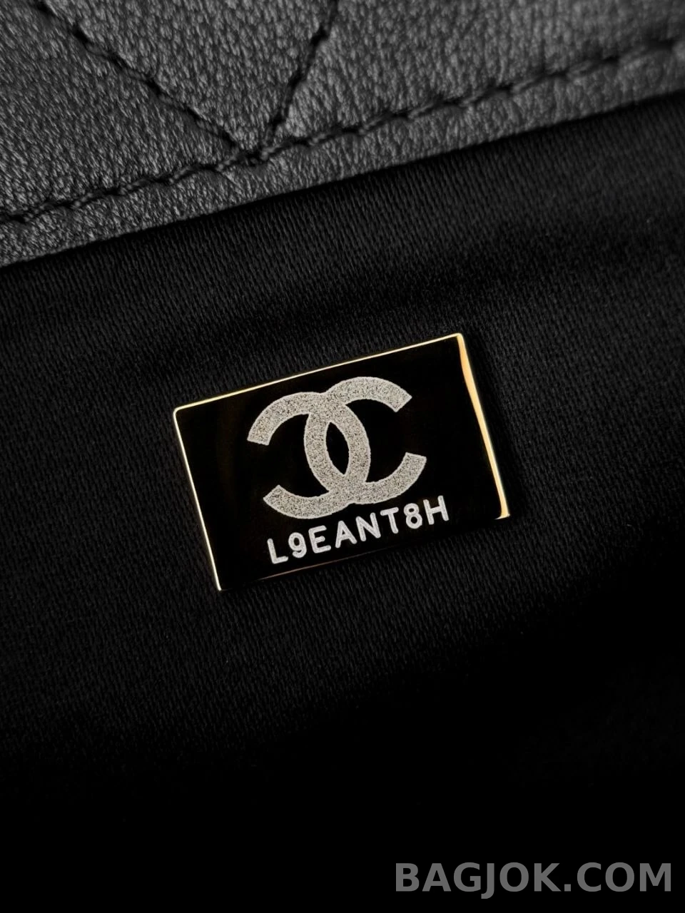 샤넬 Chanel 26c 복조리 히피백 미디엄 상세 이미지