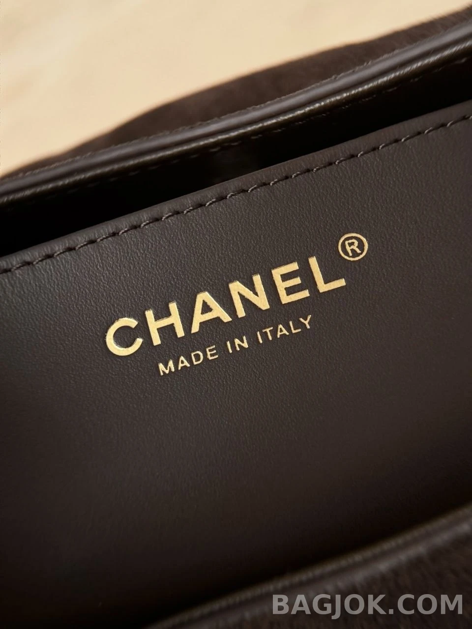 샤넬 Chanel 26c 히피 호보백 라지 (스웨이드) 상세 이미지