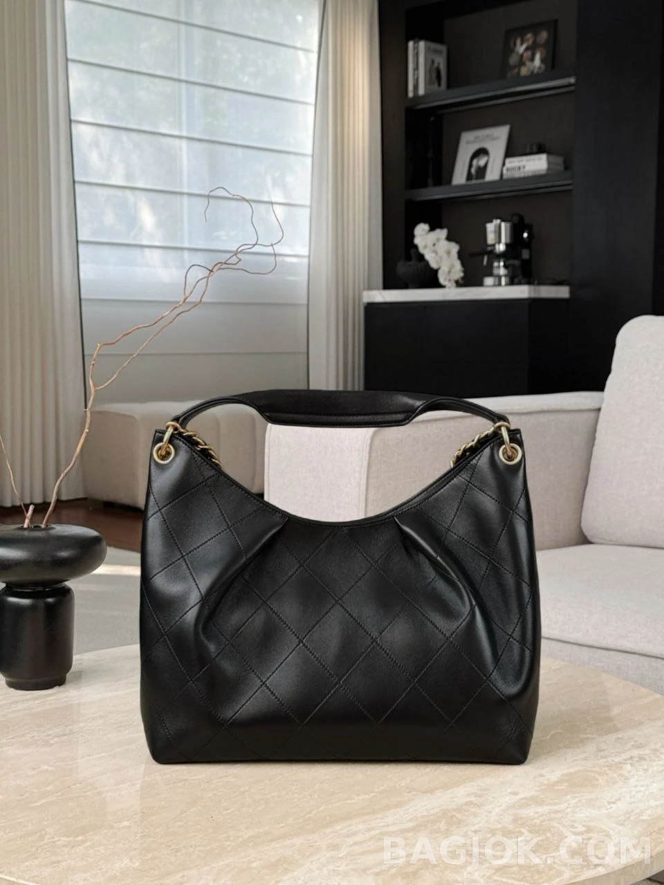 샤넬 Chanel 26c 히피 호보백 미디엄 상세 이미지