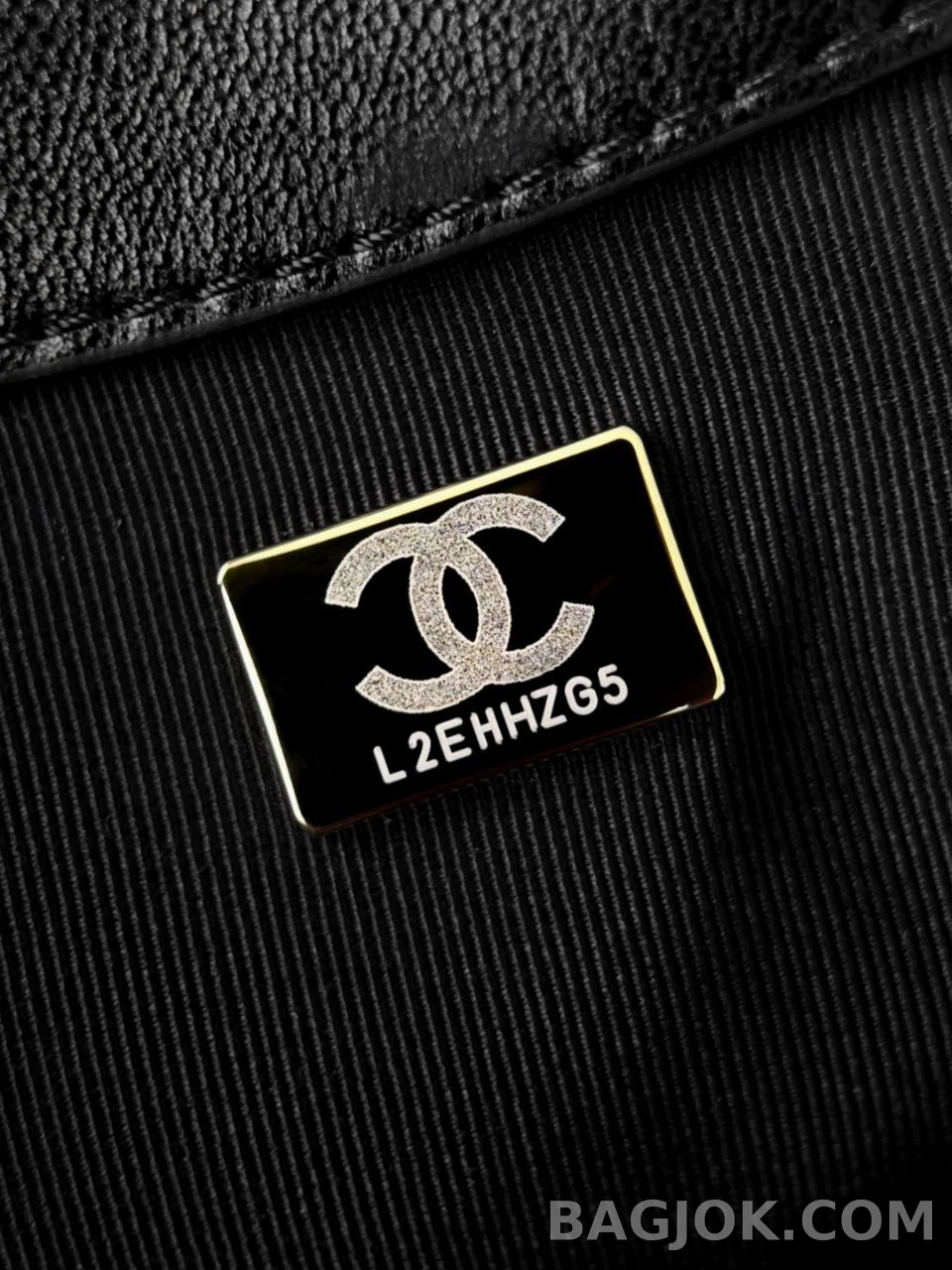 샤넬 Chanel 26c 히피 호보백 미디엄 상세 이미지