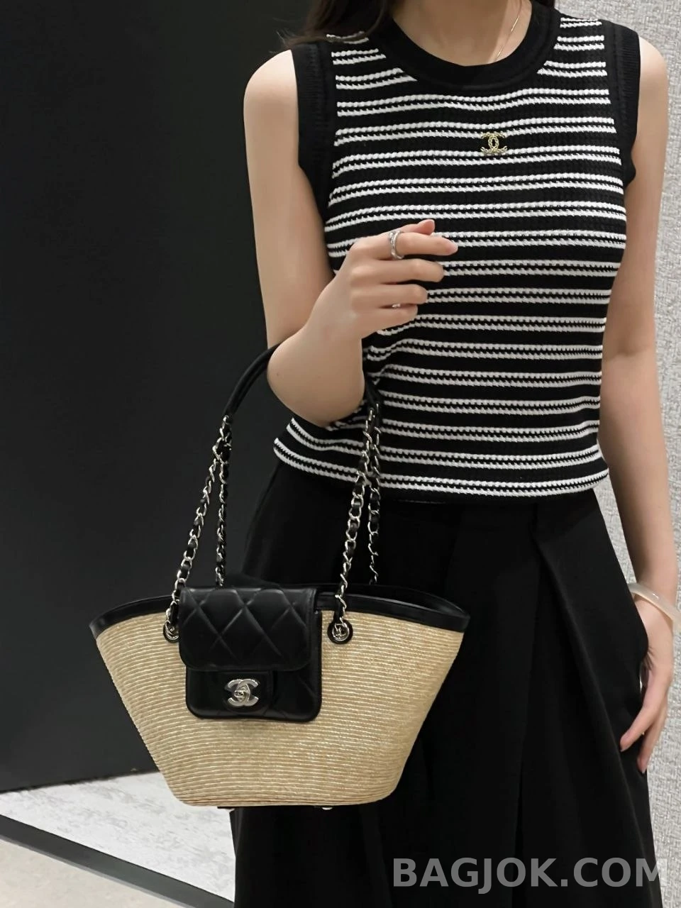 샤넬 Chanel 26c 라피아 스몰 쇼핑 백 상세 이미지