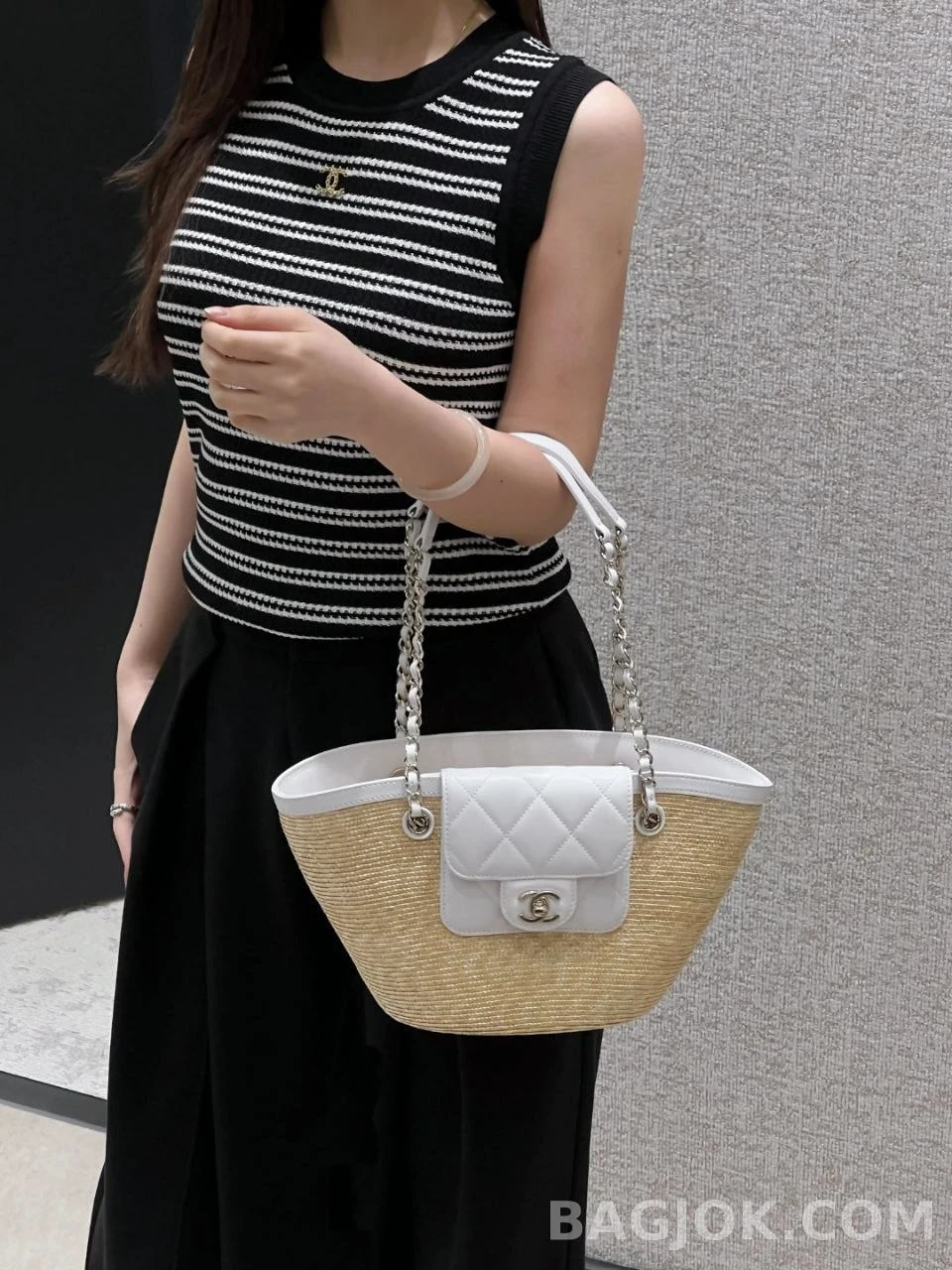샤넬 Chanel 26c 라피아 스몰 쇼핑 백 상세 이미지