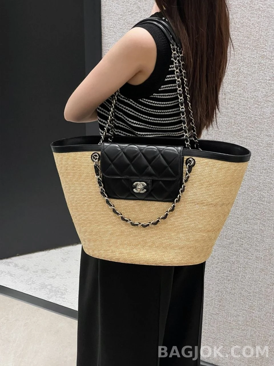 샤넬 Chanel 26c 라피아 라지 쇼핑 백 상세 이미지
