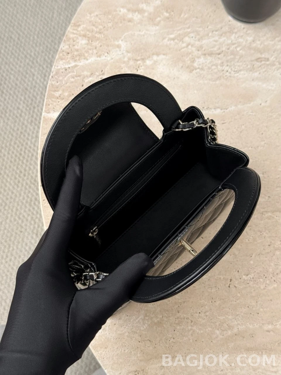 샤넬 Chanel 26c 켈리 미니 페이던트 탑 핸들 백 상세 이미지