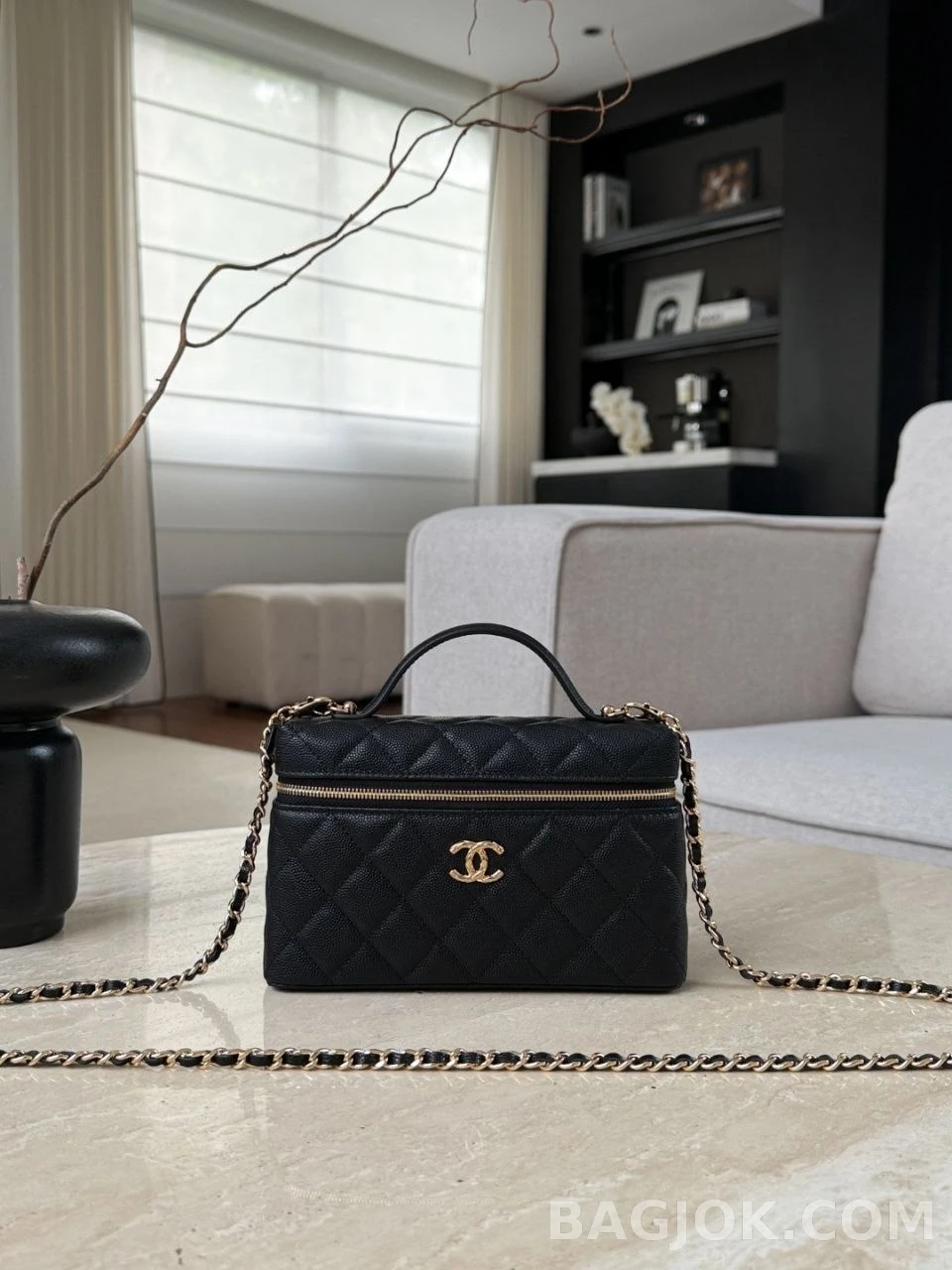 샤넬 Chanel 26c LP 클래식 캐비어 탑핸들 베니티 케이스 상세 이미지