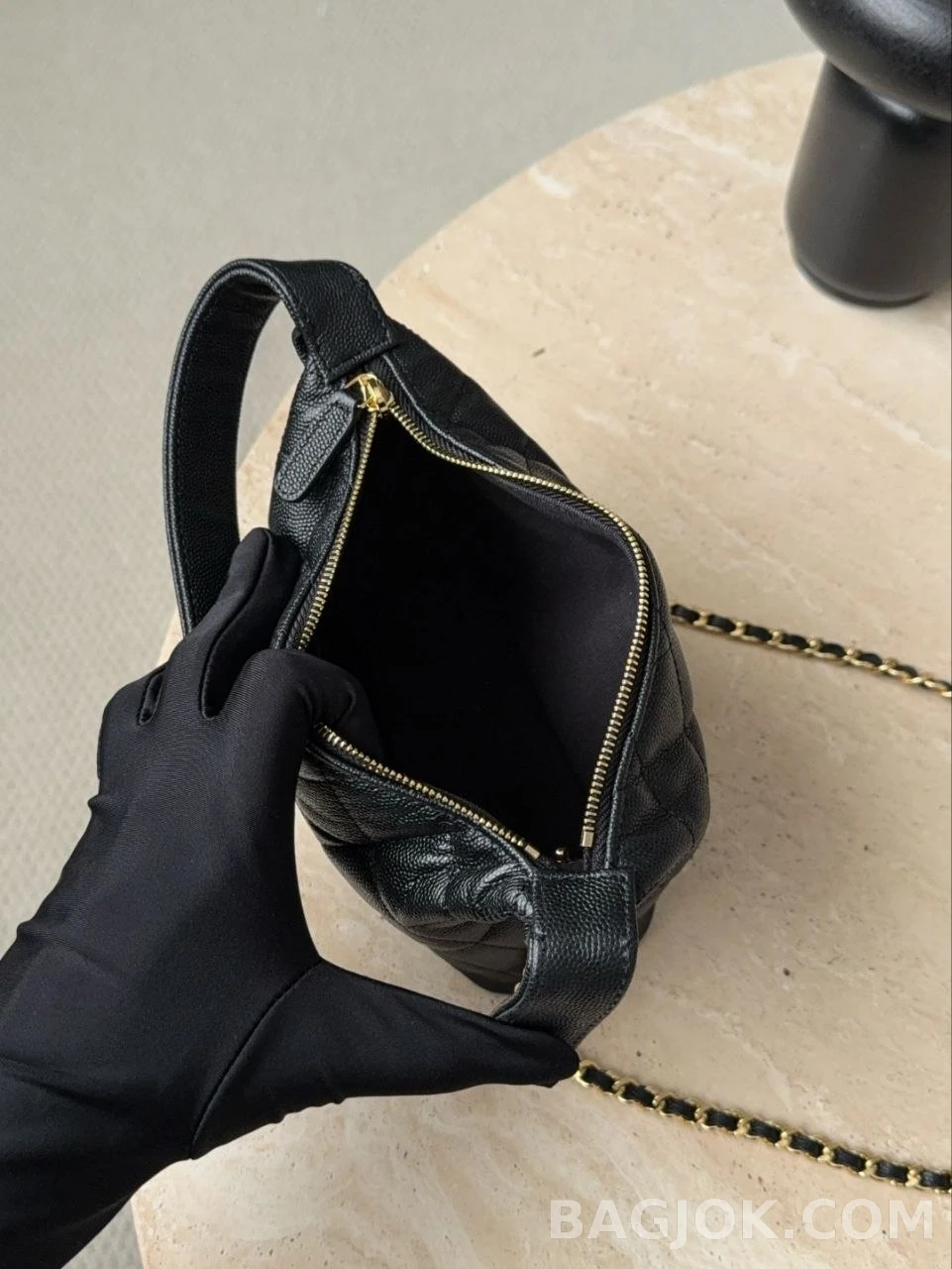 샤넬 Chanel 26P 클래식 체인 미니 호보백 캐비어 상세 이미지