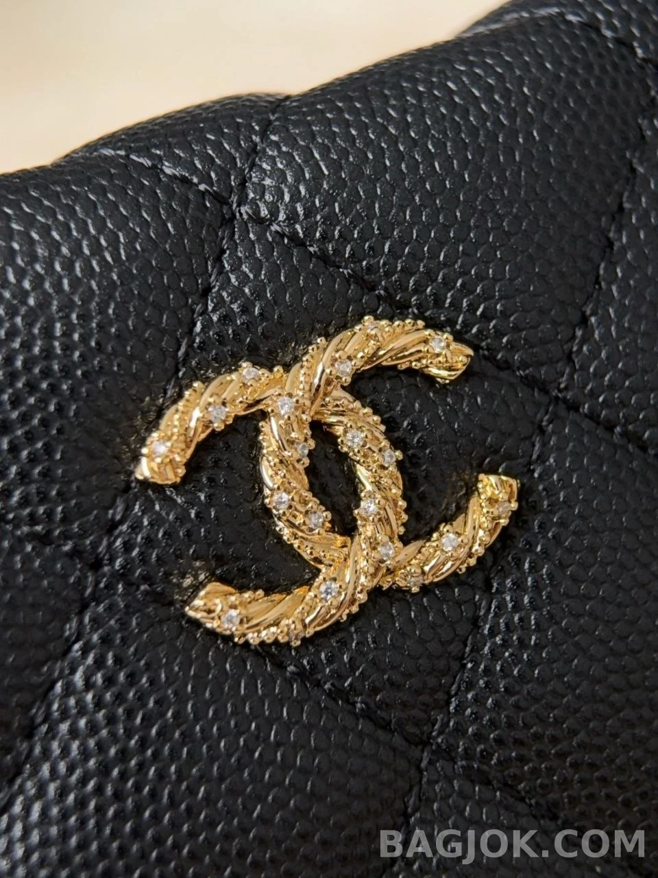 샤넬 Chanel 26P 클래식 체인 미니 호보백 캐비어 상세 이미지