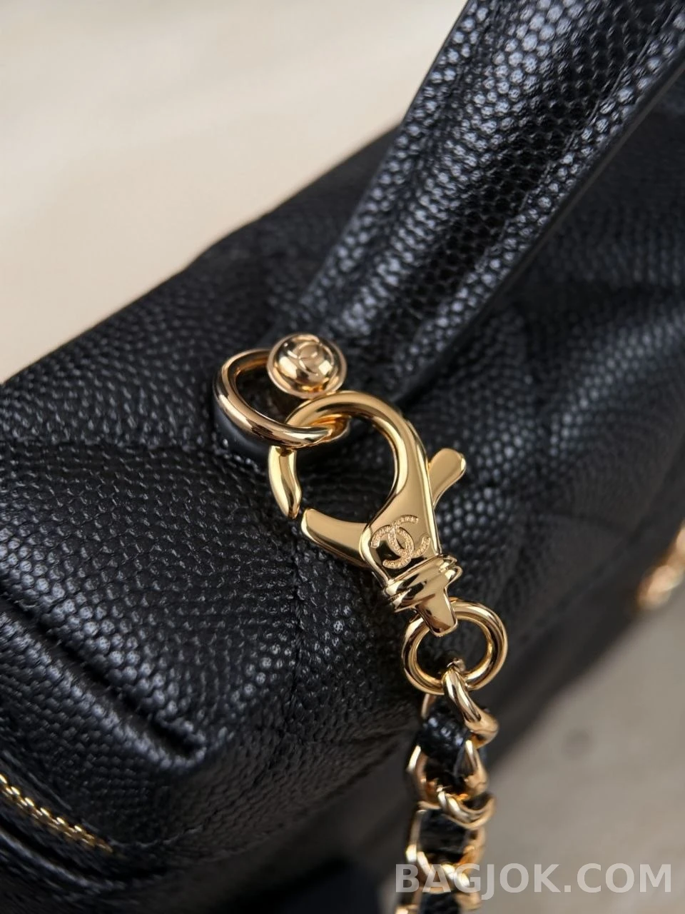 샤넬 Chanel 26P LP 탑핸들 캐비어 베니티 케이스 상세 이미지