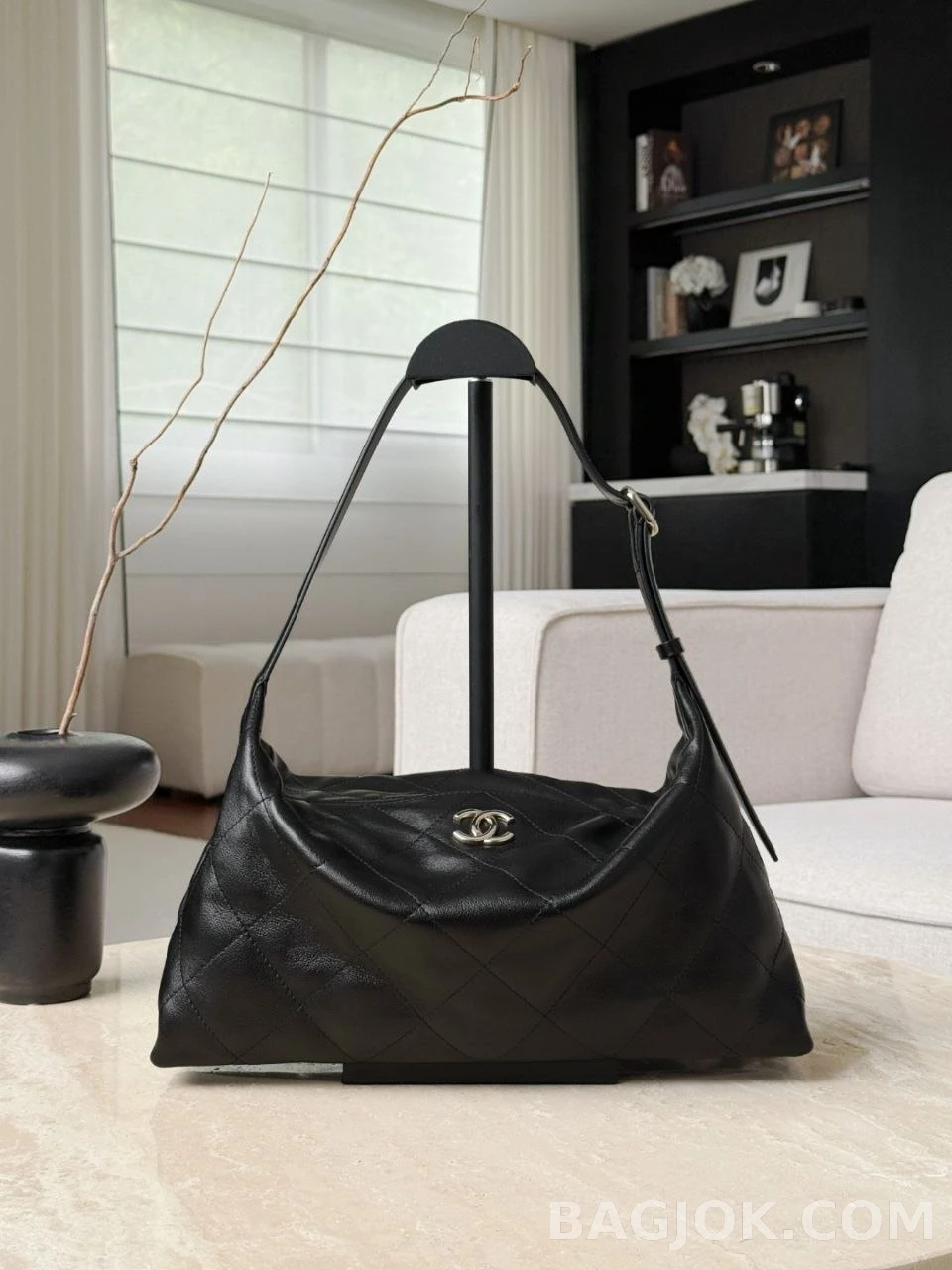 샤넬 Chanel 26P 멕시 호보백 상세 이미지