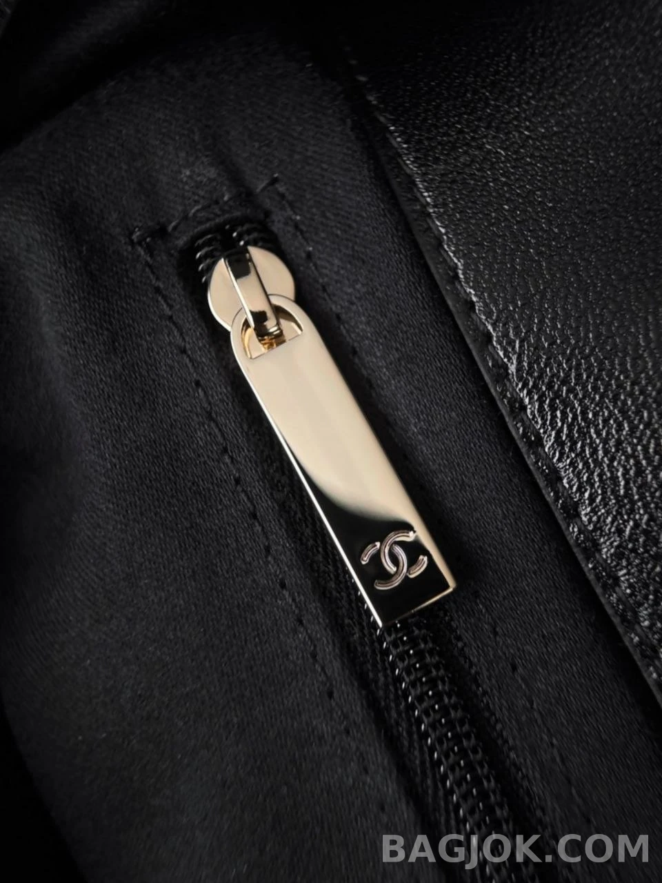 샤넬 Chanel 26P 멕시 호보백 상세 이미지