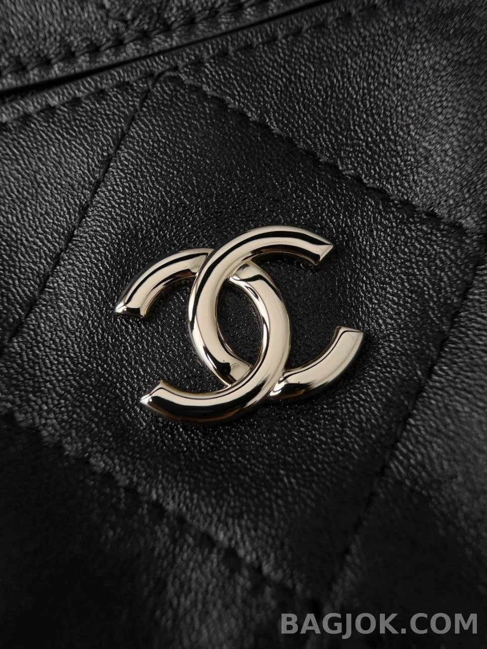샤넬 Chanel 26P 호보백 스몰 램스킨 상세 이미지