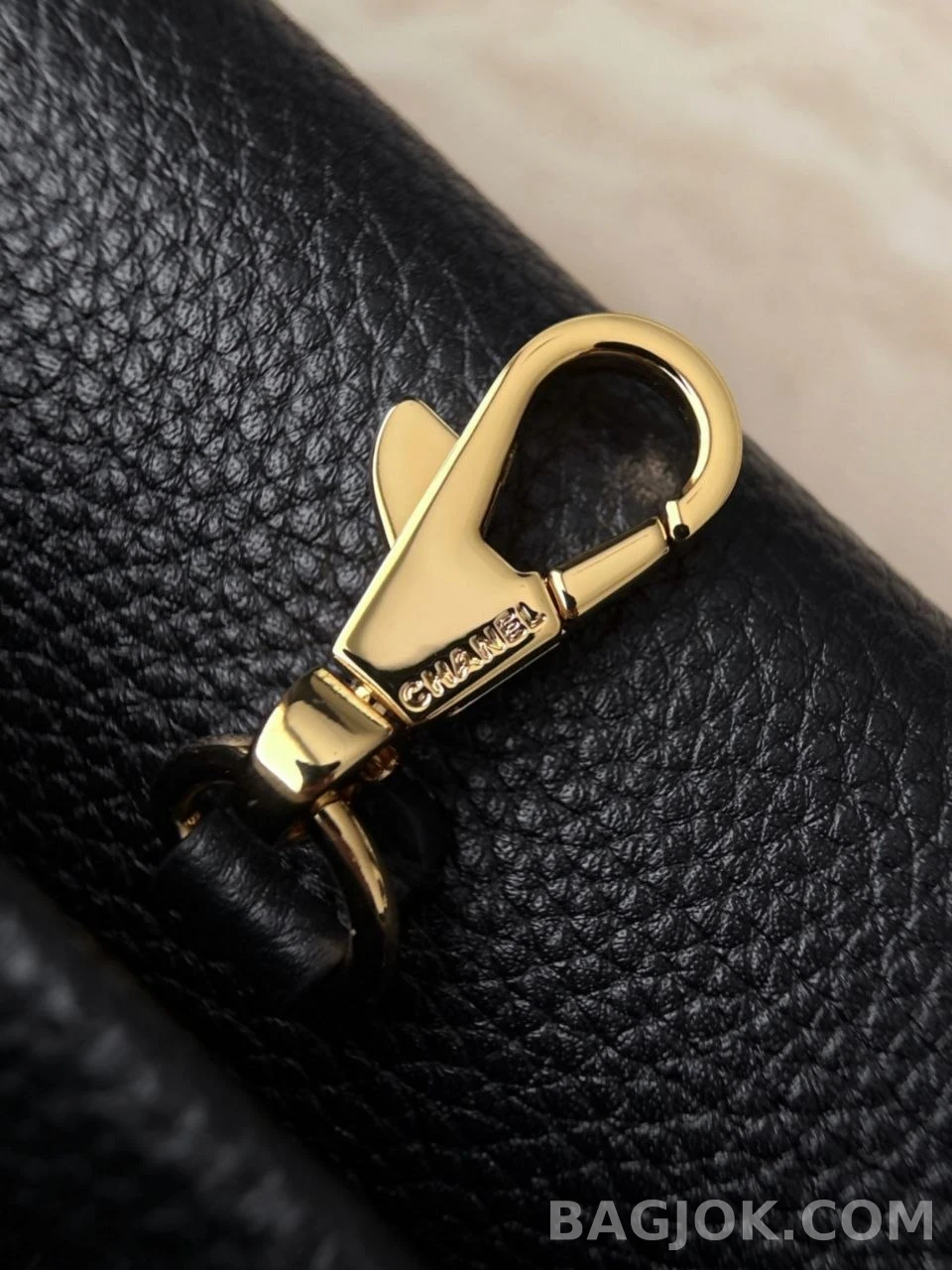 샤넬 Chanel 26s 어반 에센셜 볼링백 스몰 상세 이미지