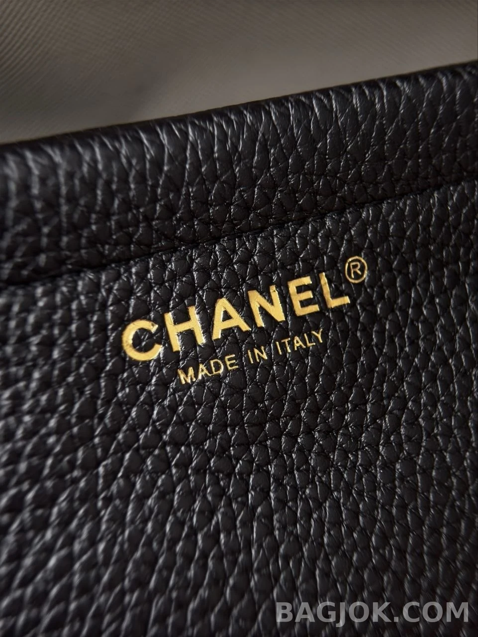 샤넬 Chanel 26s 어반 에센셜 볼링백 스몰 상세 이미지