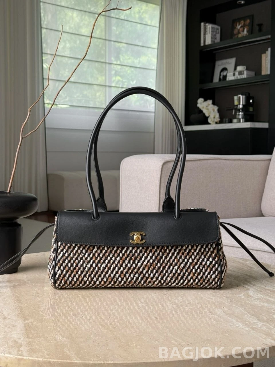 샤넬 Chanel 26s 어반 에센셜 볼링백 스몰 상세 이미지