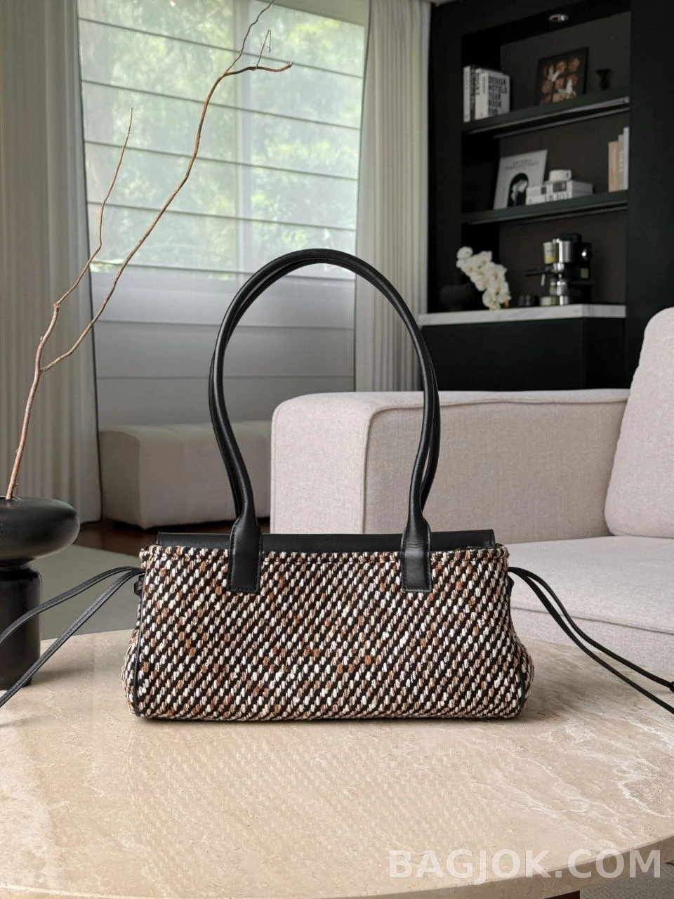샤넬 Chanel 26s 어반 에센셜 볼링백 스몰 상세 이미지
