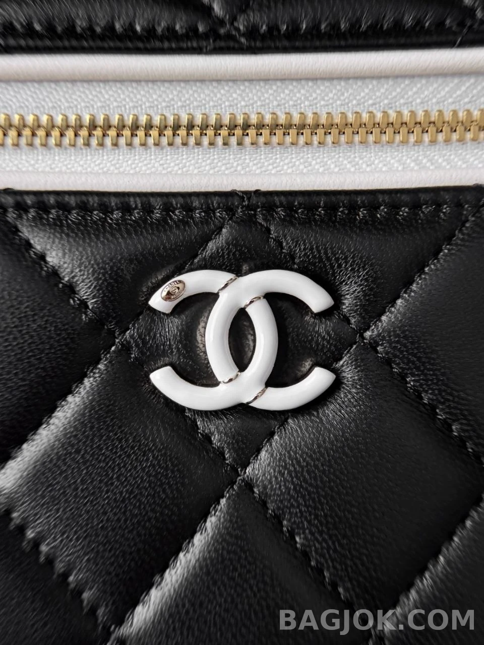 샤넬 Chanel 26s LP 클래식 체인 베니티 케이스 상세 이미지