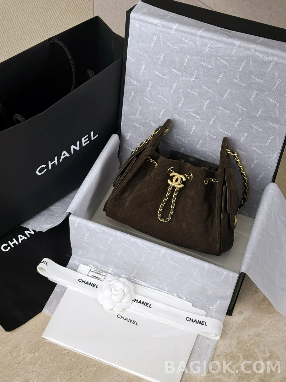 샤넬 Chanel 26C 호보백 미니 스웨이드 상세 이미지