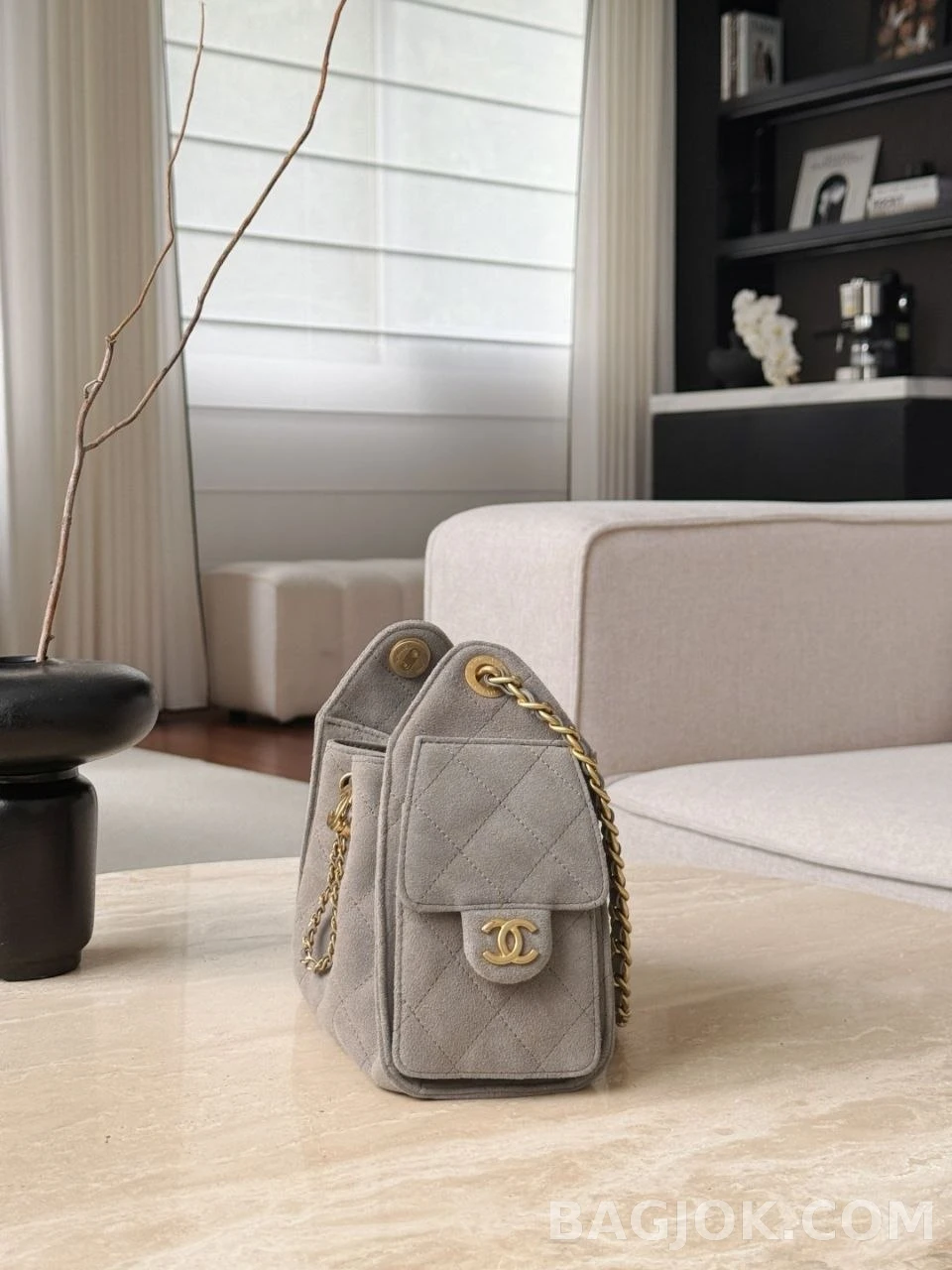 샤넬 Chanel 26C 호보백 미니 스웨이드 상세 이미지