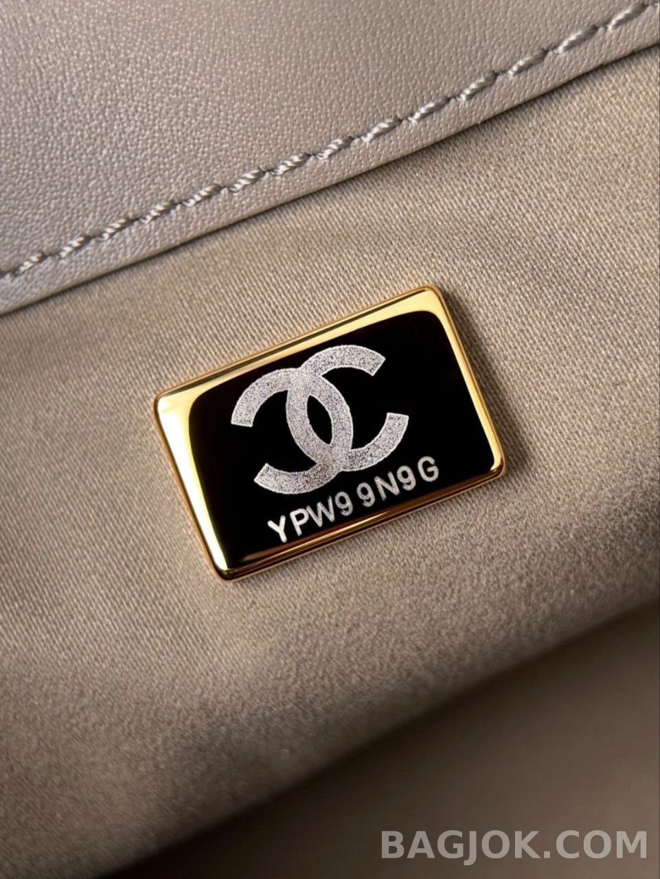샤넬 Chanel 26C 호보백 미니 스웨이드 상세 이미지