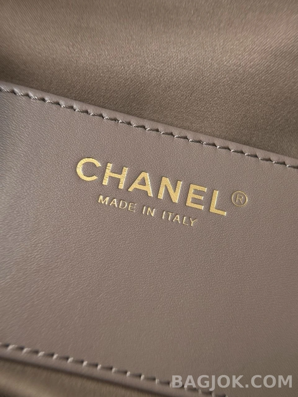샤넬 Chanel 26C 호보백 미니 스웨이드 상세 이미지