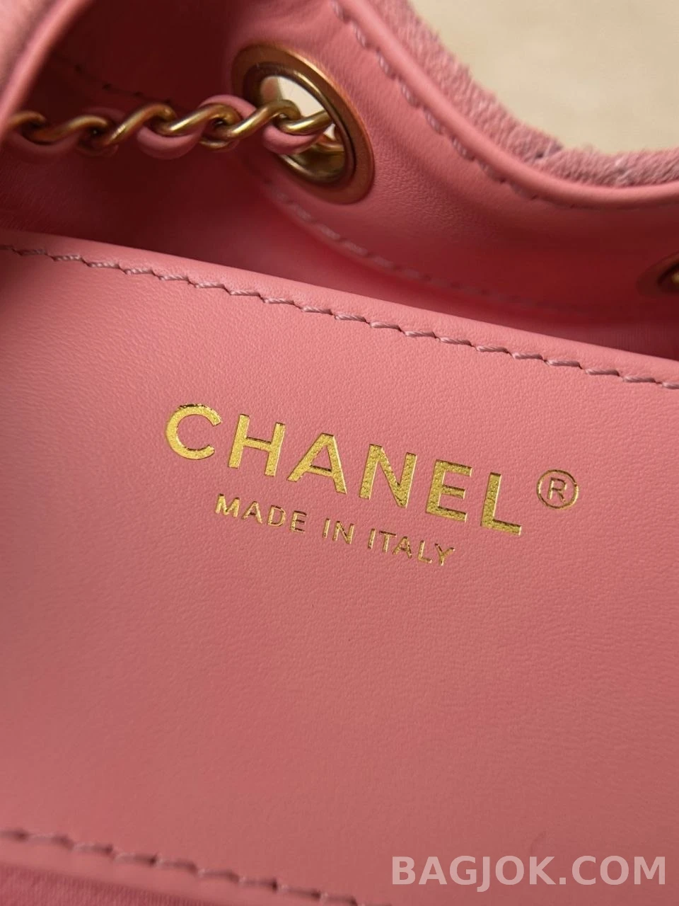 샤넬 Chanel 26C 호보백 미니 스웨이드 상세 이미지