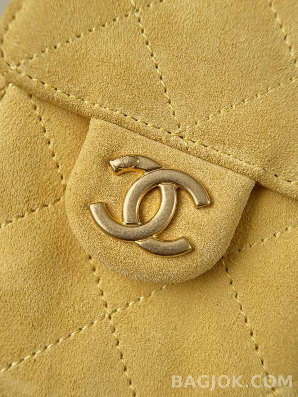 샤넬 Chanel 26C 호보백 미니 스웨이드 상세 이미지