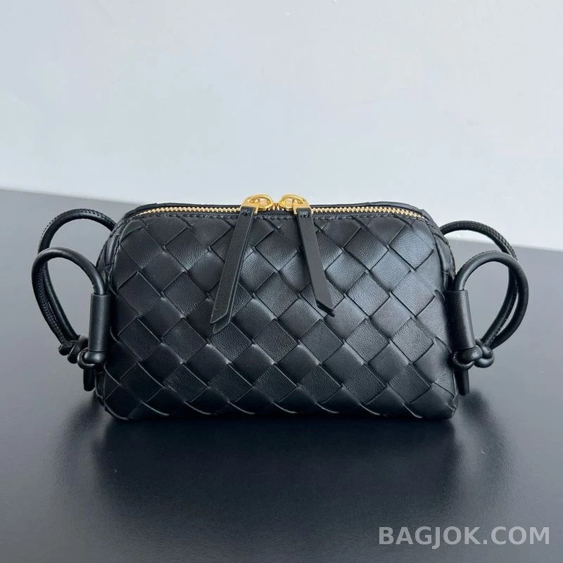 보테가베네타 Bottega Veneta 콘서트 파우치 상세 이미지