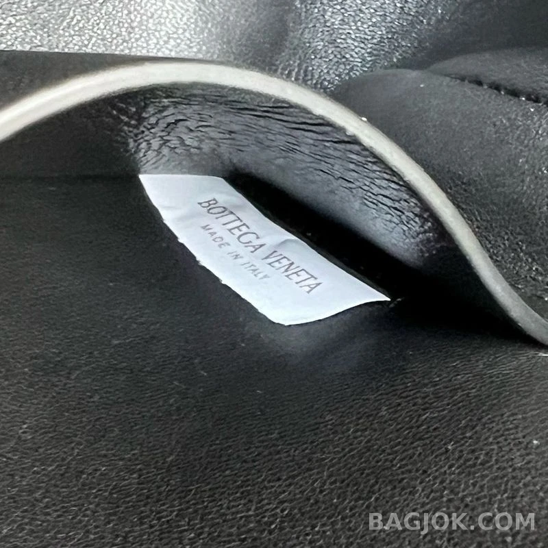 보테가베네타 Bottega Veneta 콘서트 파우치 상세 이미지
