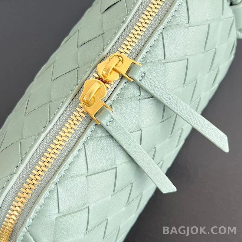 보테가베네타 Bottega Veneta 콘서트 파우치 상세 이미지