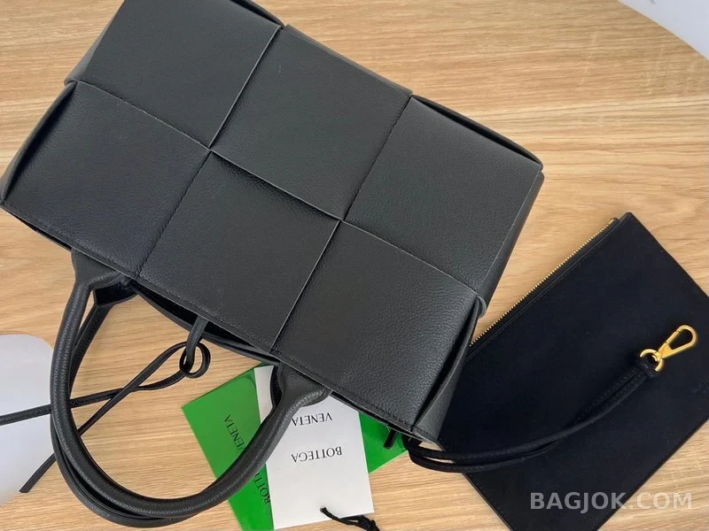 보테가베네타 Bottega Veneta 아르코 토트백 미니 상세 이미지