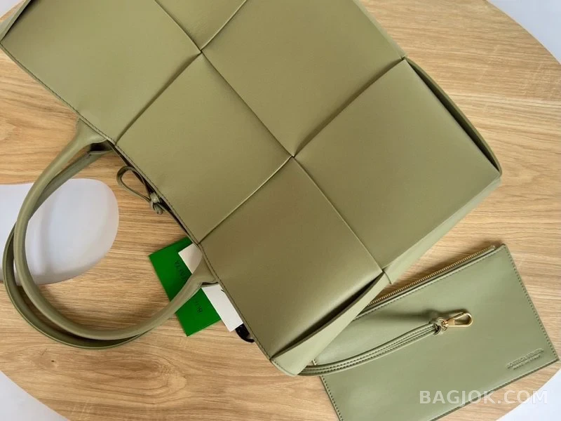 보테가베네타 Bottega Veneta 아르코 토트백 스몰 상세 이미지