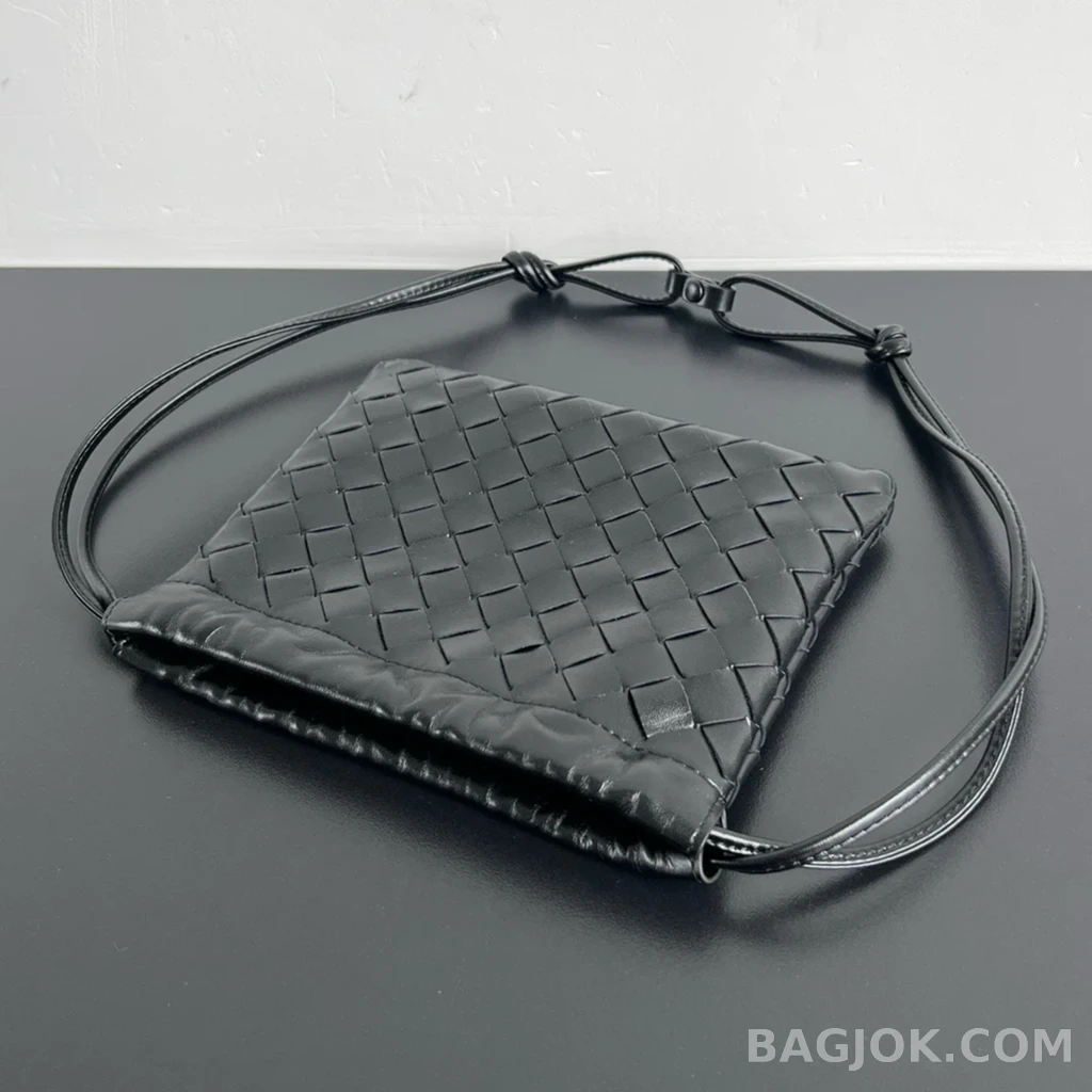보테가베네타 Bottega Veneta 더스트백 스몰 상세 이미지