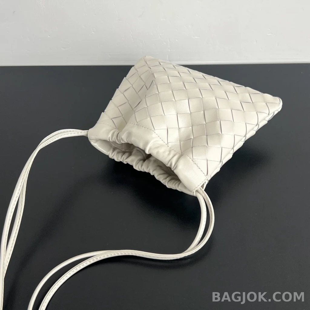 보테가베네타 Bottega Veneta 더스트백 스몰 상세 이미지