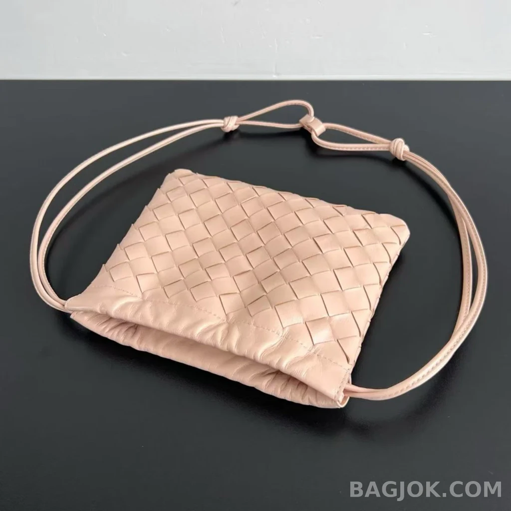 보테가베네타 Bottega Veneta 더스트백 스몰 상세 이미지