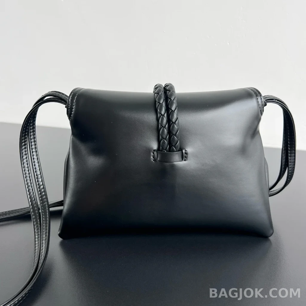 보테가베네타 Bottega Veneta 리베르타 숄더백 베이비 상세 이미지