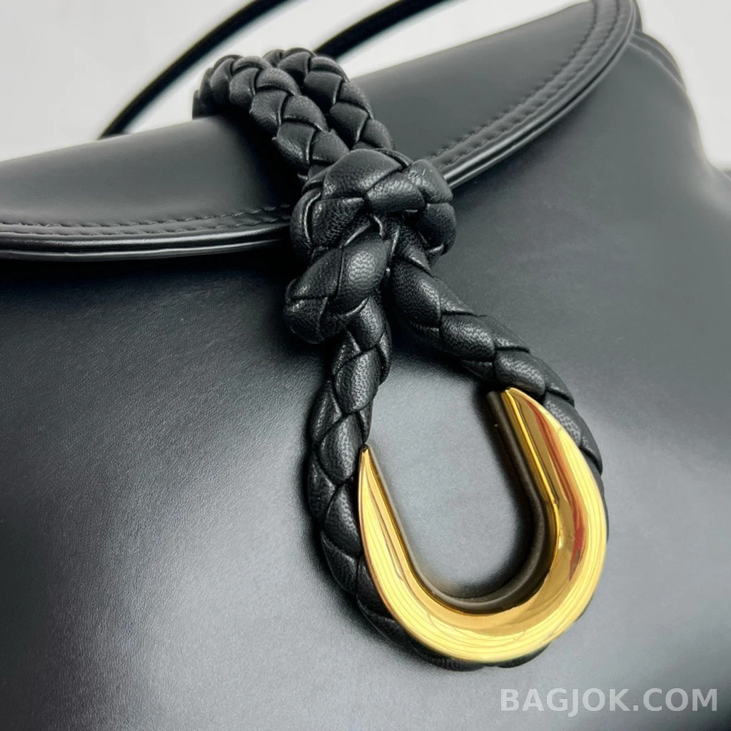 보테가베네타 Bottega Veneta 리베르타 숄더백 베이비 상세 이미지
