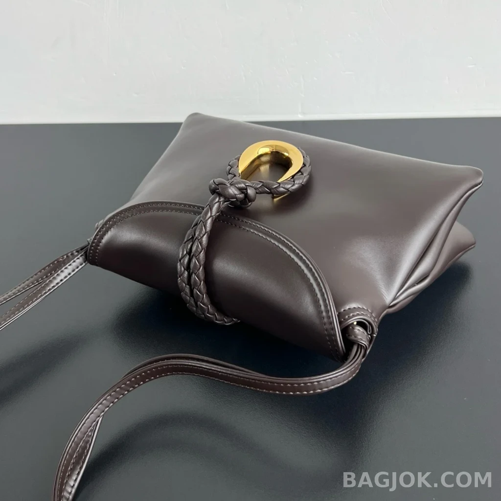 보테가베네타 Bottega Veneta 리베르타 숄더백 베이비 상세 이미지