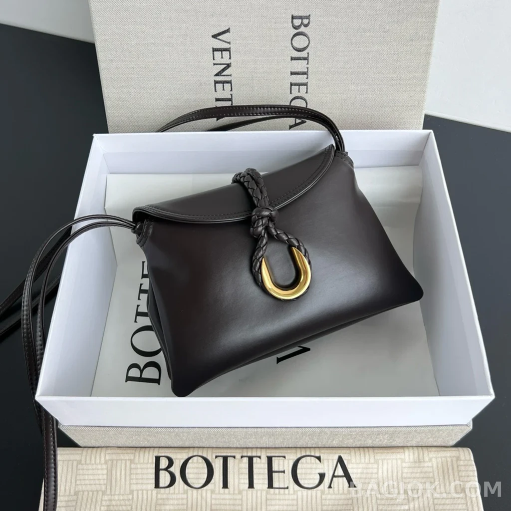 보테가베네타 Bottega Veneta 리베르타 숄더백 베이비 상세 이미지