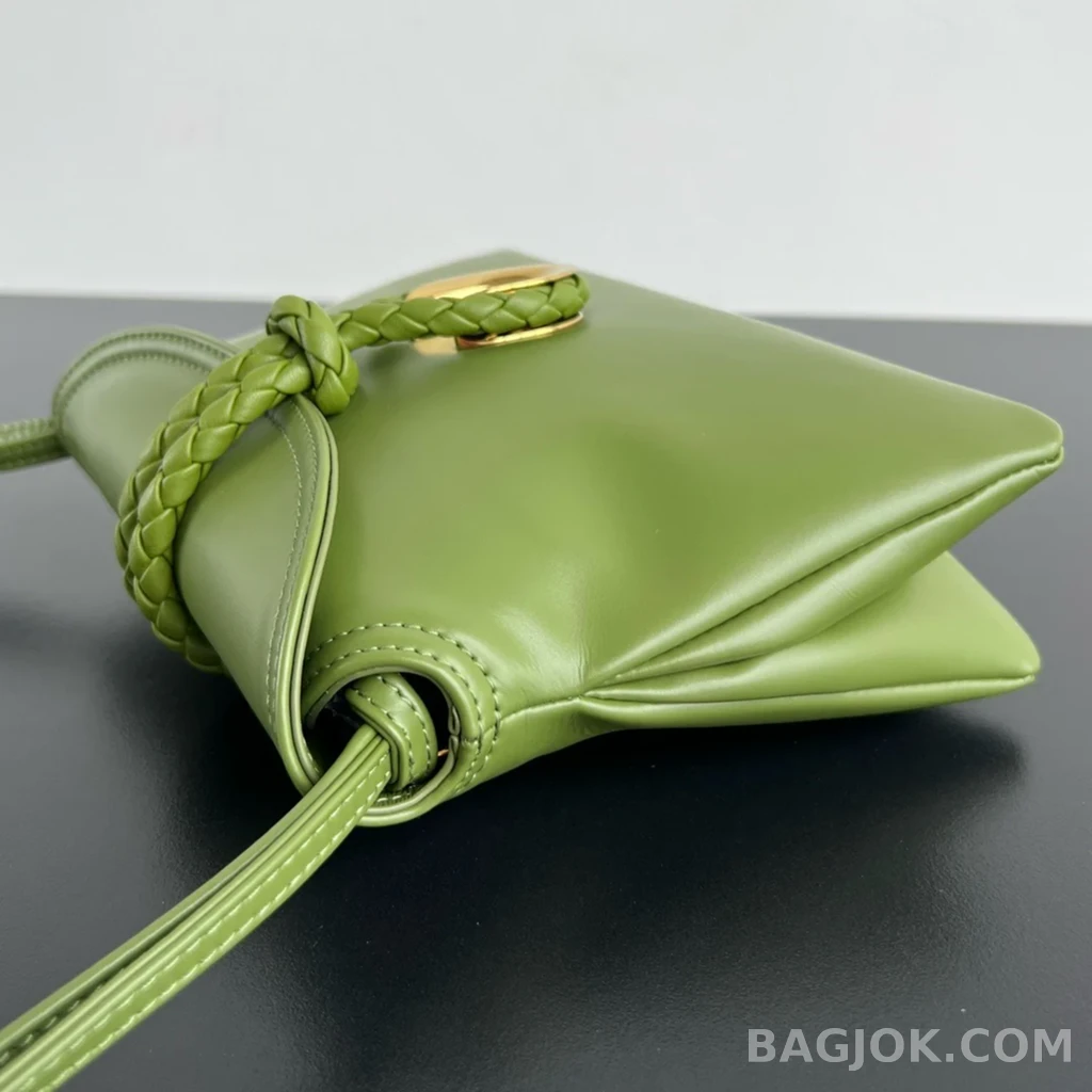 보테가베네타 Bottega Veneta 리베르타 숄더백 베이비 상세 이미지