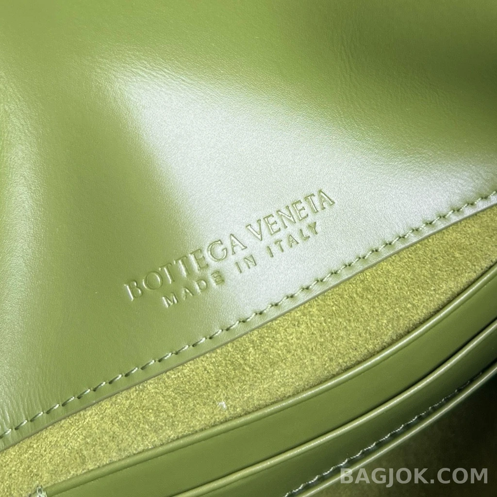 보테가베네타 Bottega Veneta 리베르타 숄더백 베이비 상세 이미지