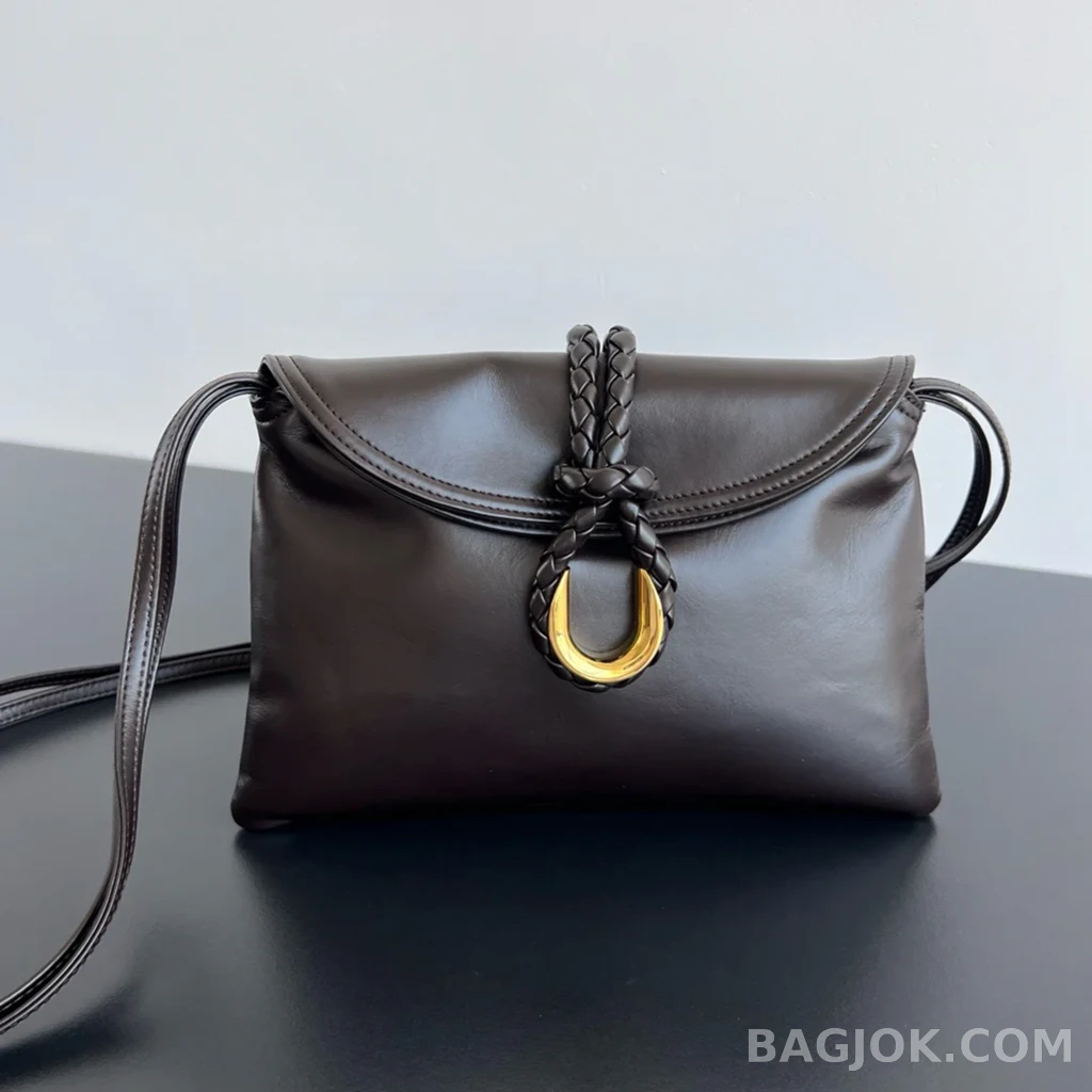 보테가베네타 Bottega Veneta 리베르타 숄더백 미디움 상세 이미지