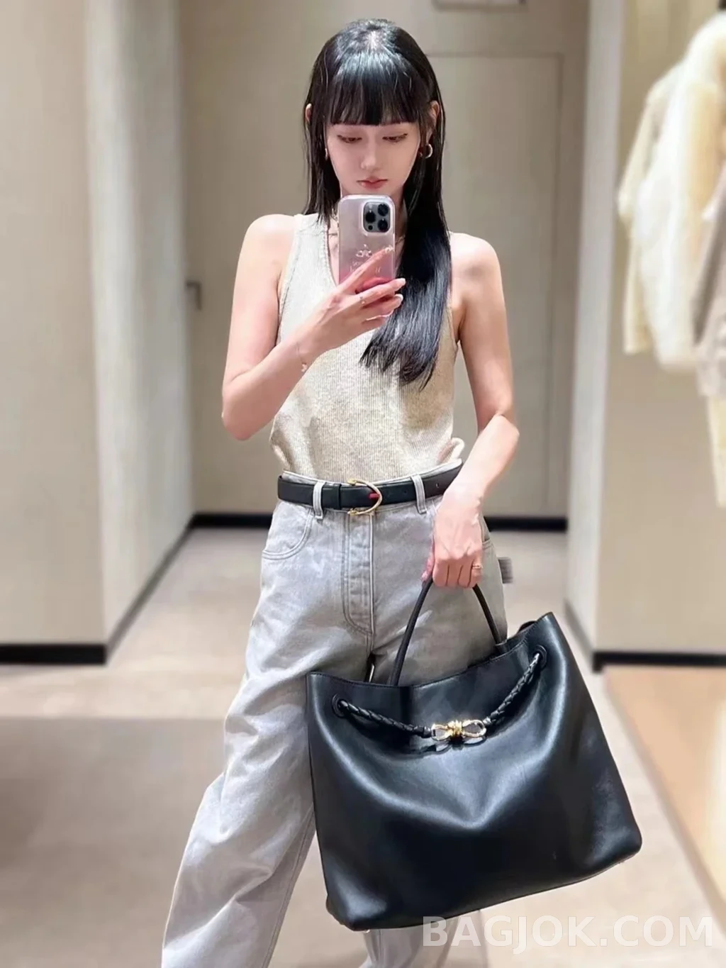 보테가베네타 Bottega Veneta 스무스 레더 안디아모 라지 상세 이미지