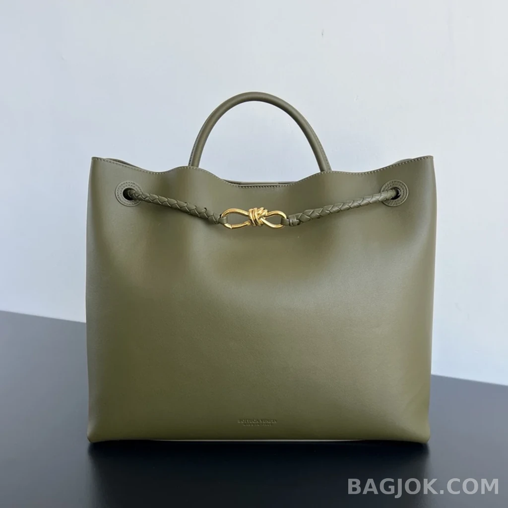보테가베네타 Bottega Veneta 스무스 레더 안디아모 라지 상세 이미지