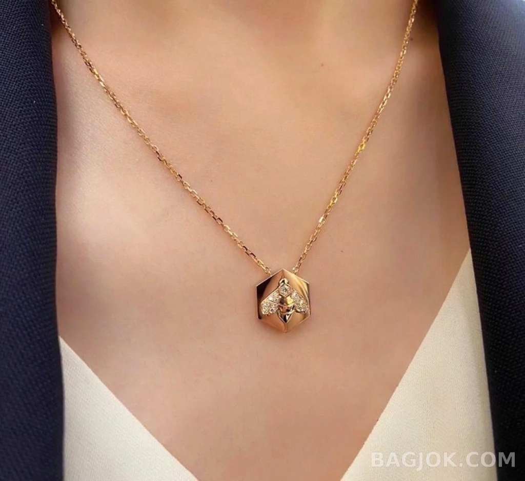 쇼메 Chaumet Bee My Love 벌 배지 목걸이 상세 이미지