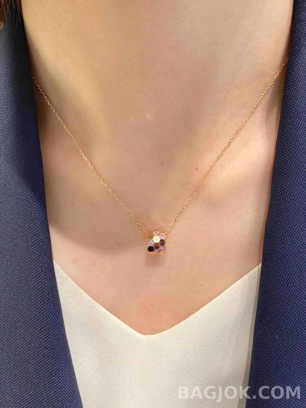 쇼메 Chaumet Bee My Love 벌집 목걸이 상세 이미지